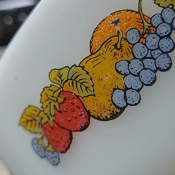 Fireking 433 Nature's Bounty Casserole Dish - Picture 6 of 6